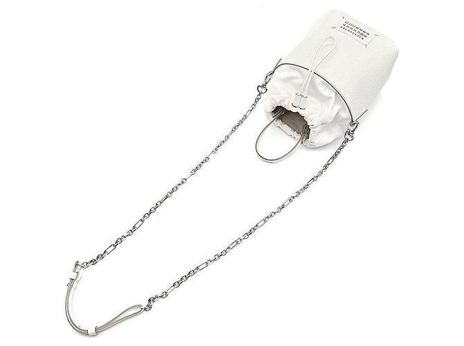 Maison Martin Margiela Borsa a secchiello Maison Margiela 5AC bianca in nylon Bianco - vista 4