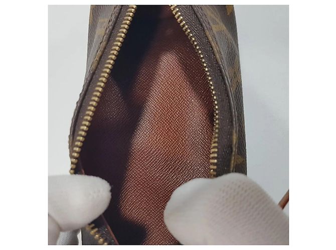 Louis Vuitton Monogram Mini Papillon Marrone - vista 9