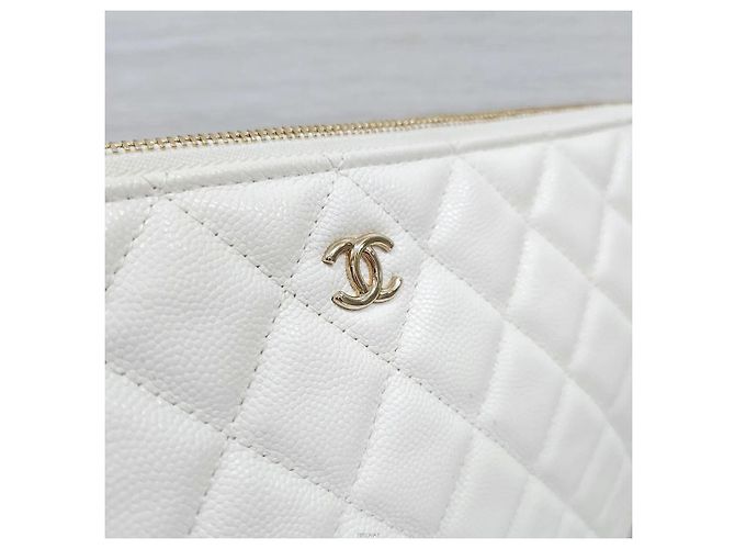 Chanel Classic Clutch Large Caviar White Gold Bianco - vista 6