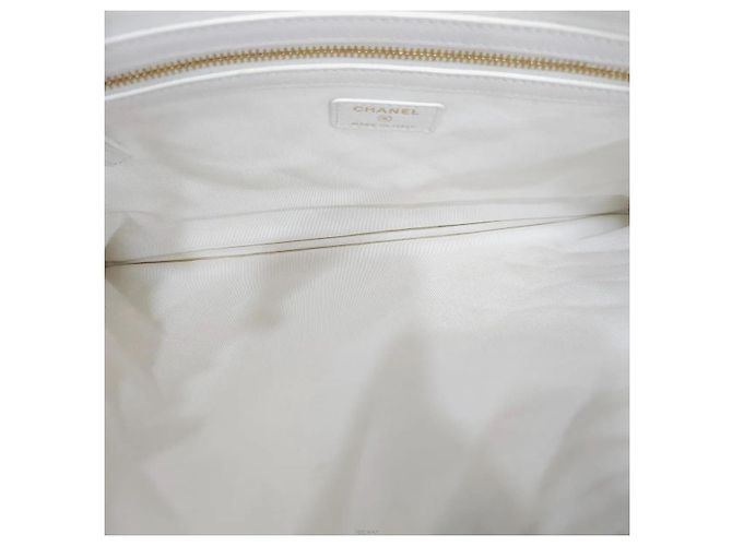 Chanel Classic Clutch Large Caviar White Gold Bianco - vista 8