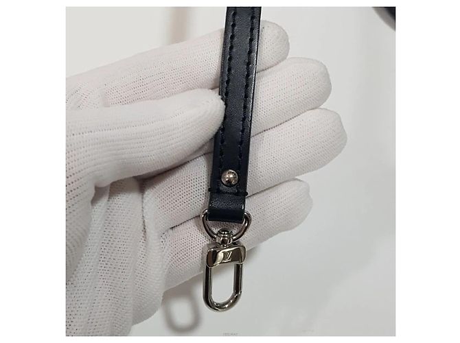 Louis Vuitton Alma BB Épi Tote Bag Schwarz - Ansicht 6