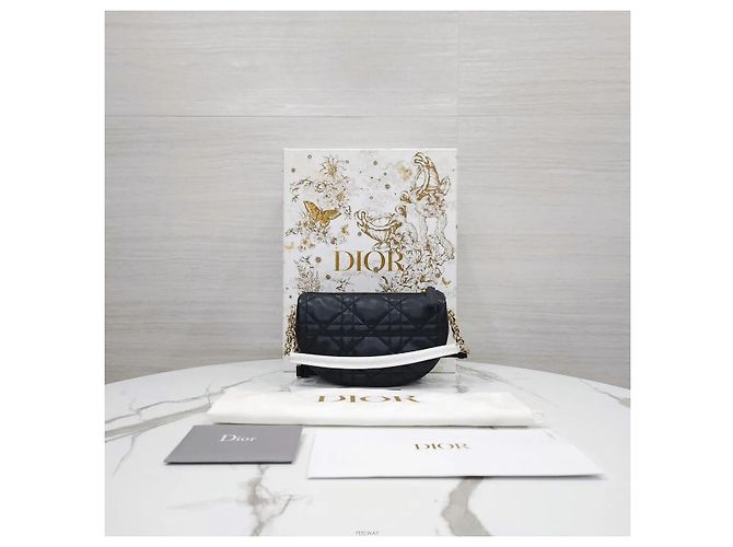 Dior Borsa hobo piccola in pelle di agnello black cannage - vista 9