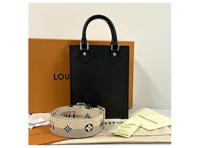 Louis Vuitton Borsa Tote Epice Sack Plait Borsa a Tracolla Nera Nero - vista 5
