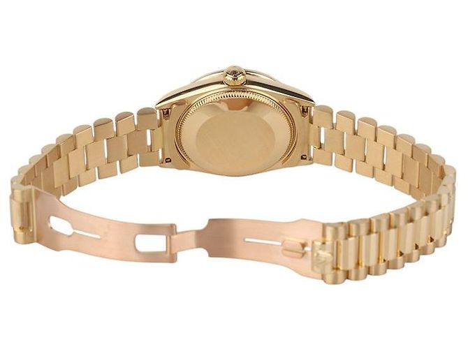 Rolex Reloj para mujer Datejust en oro amarillo con bisel de diamantes - vista 6