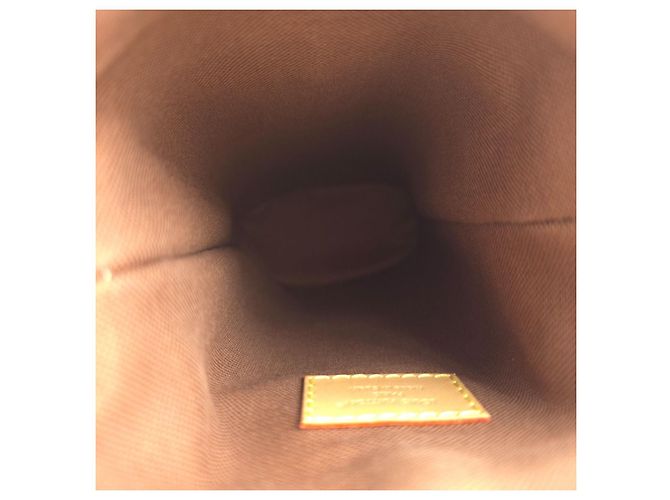 Louis Vuitton Borsa a tracolla Fold Me Pouch Mini Bag Marrone - vista 19
