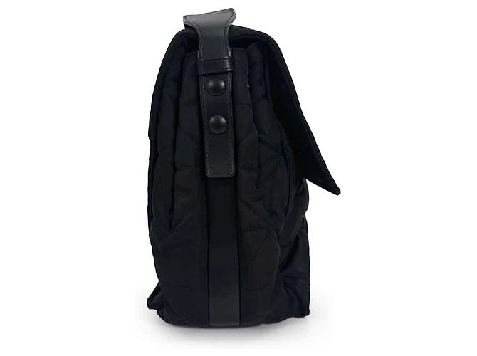 Prada Borsa a tracolla trapuntata in Re-Nylon con impunture Borsa a spalla Nera Nero - vista 7