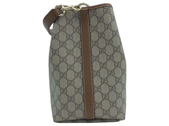 Gucci Borsa a secchiello media GG Emblem
Tote GG Supreme Canvas
Borsa a tracolla Crossbody Hobo Marrone - vista 4