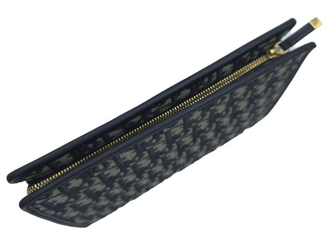 Dior Borsa a Pochette Montaigne Pouch con Tracolla in Jacquard Oblique Blu - vista 16