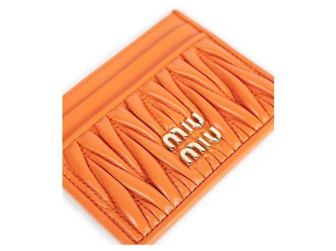 Miu Miu Tarjetero Matelassé Orange AFPP Naranja - vista 3