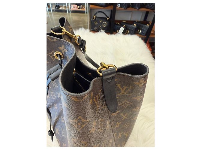 Néonoé Louis Vuitton NeoNoe MM Black Monogram Nero - vista 12