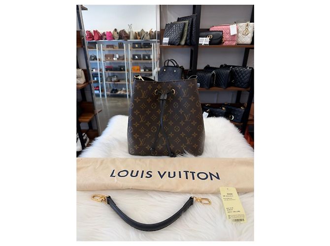 Néonoé Louis Vuitton NeoNoe MM Black Monogram Nero - vista 2