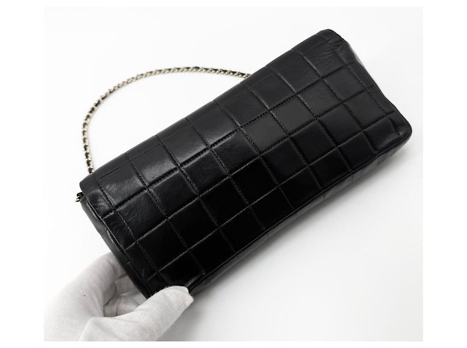 Chanel Borsa a spalla baguette Chocolate Bar in pelle di agnello Nero - vista 4