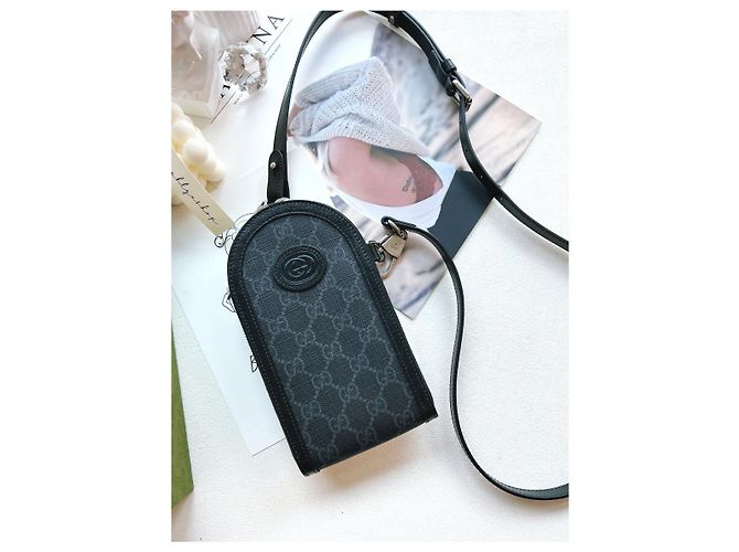 Gucci Borsa crossbody mini GG Supreme unisex Nero - vista 10