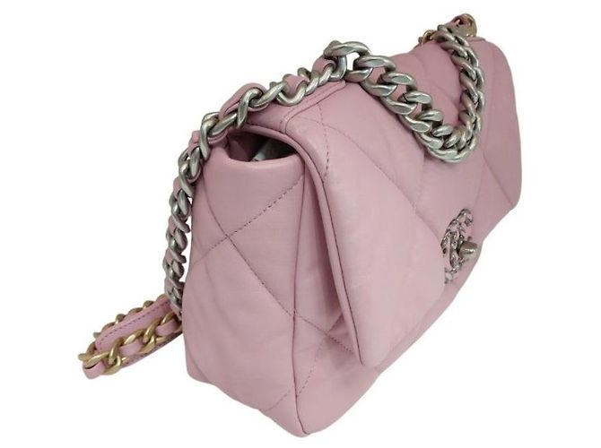Chanel 19 Chanel Borsa a patta in pelle di agnello Medium Pink Jenny Bag Catena argento Spalla Rosa - vista 4