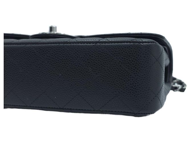 Chanel Borsa a tracolla Medium Classic Double Flap in pelle caviar con hardware argento Nero - vista 7