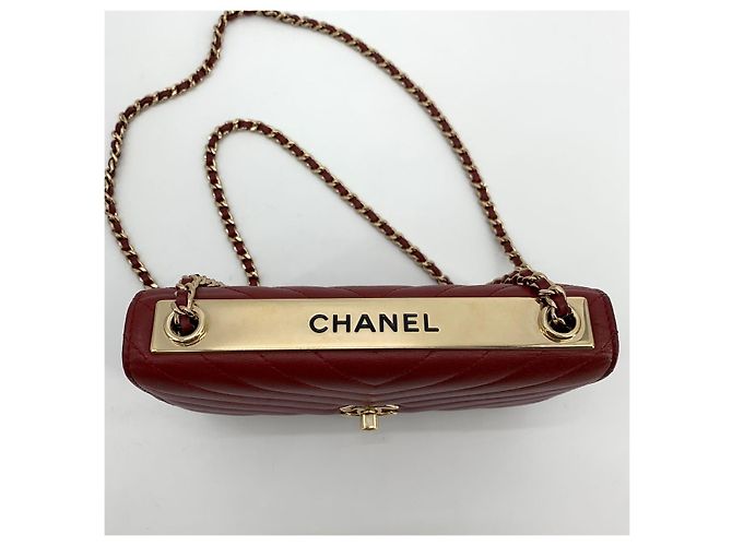 Chanel Mini borsa a tracolla WOC Trendy CC in pelle d'agnello chevron Rosso - vista 17