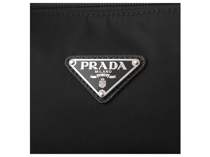 Prada Borsa Tote in Nylon e Pelle Saffiano Nero - vista 10