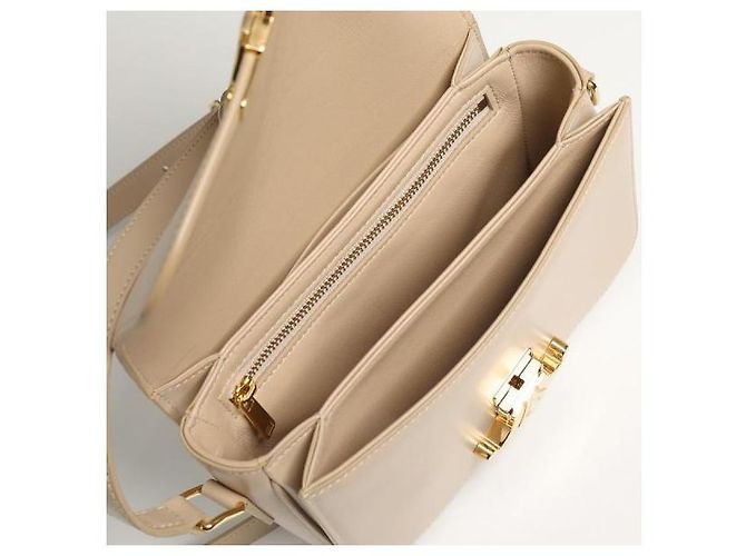 Céline Borsa Teen Triomphe in vitello lucido Marrone - vista 5