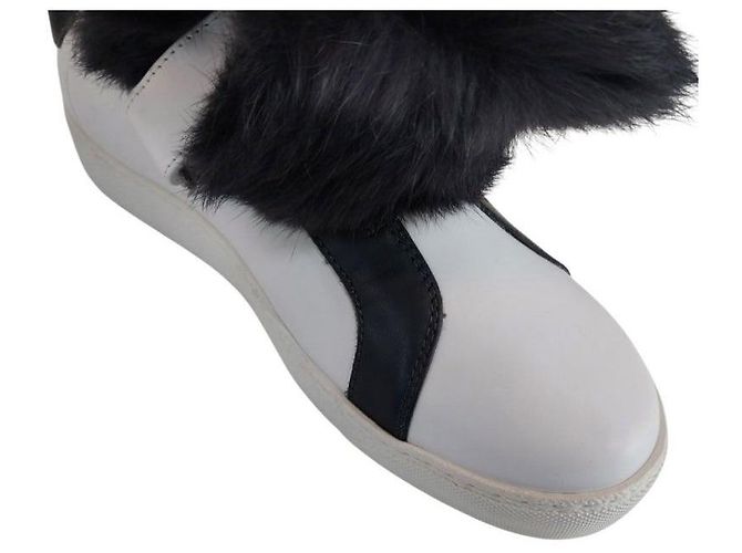 Moncler Sneakers in pelle bianca Rabbit con pelliccia e Velcro da donna Bianco - vista 5