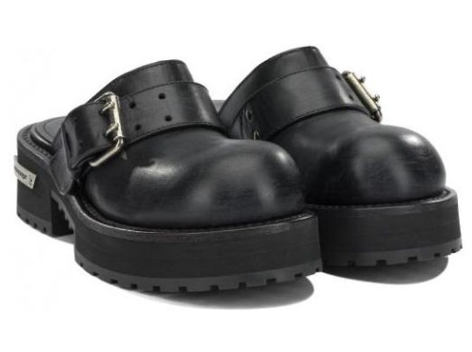 Mule Balenciaga Venom in pelle nera Nero - vista 5