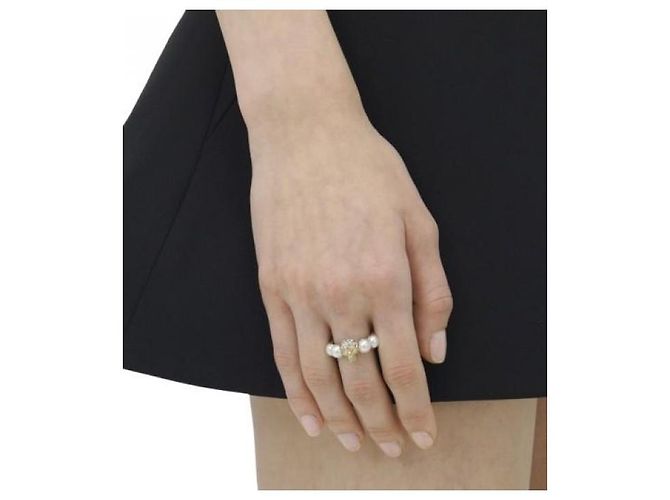 Anello Alexander McQueen Skull Pearl Oro D'oro - vista 5