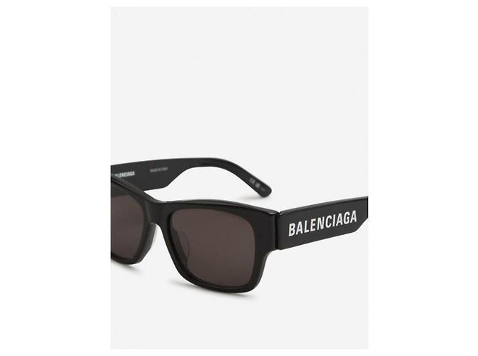 Balenciaga Occhiali da sole Max Square AF Nero - vista 7