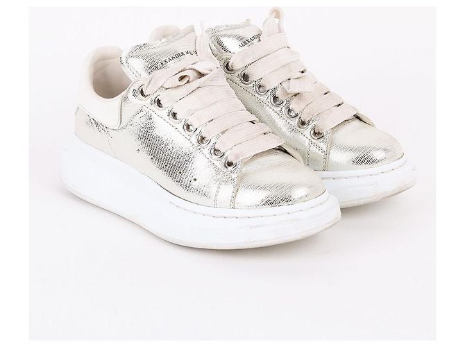 Alexander Mcqueen Sneakers Oversole Metallic Bianco - vista 4