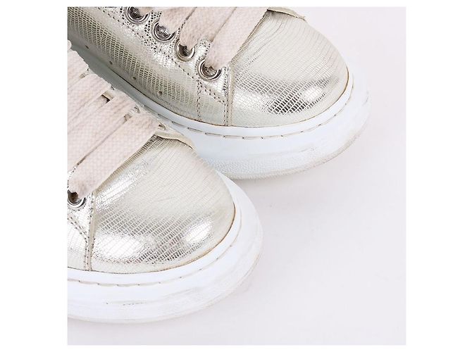 Alexander Mcqueen Sneakers Oversole Metallic Bianco - vista 5