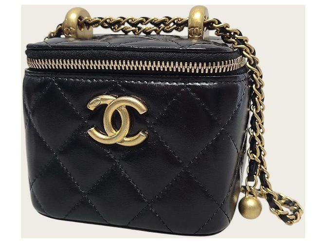 Vanity Chanel Beauty case piccolo in pelle nera e oro con catena Nero - vista 2