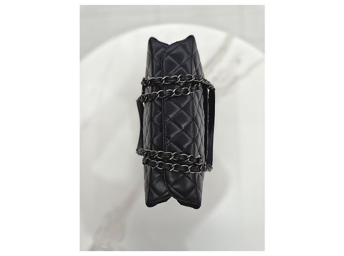 Chanel Borsa a spalla Large Timeless CC Caviar Nero - vista 2
