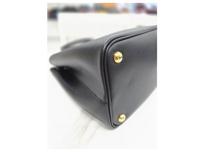 Prada Borsa Tote Doppia e a Tracolla in Saffiano Nero - vista 17
