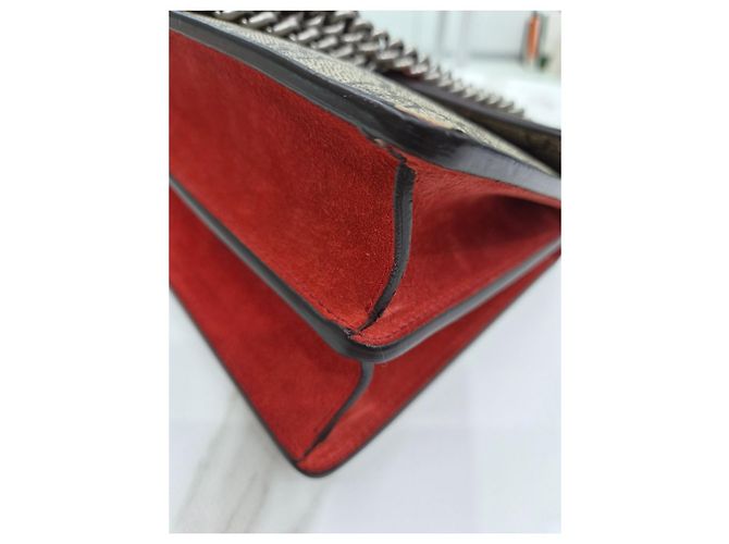 Gucci Borsa a tracolla Small Dionysus GG Supreme Canvas Marrone - vista 15