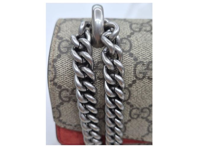 Gucci Borsa a tracolla Small Dionysus GG Supreme Canvas Marrone - vista 20