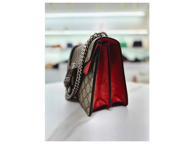 Gucci Borsa a tracolla Small Dionysus GG Supreme Canvas Marrone - vista 4