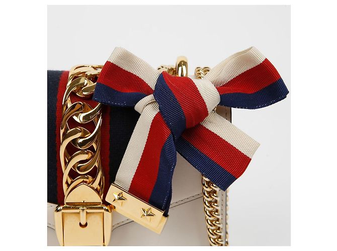 Gucci Mini borsa a tracolla in pelle con catena Bianca Bianco - vista 3