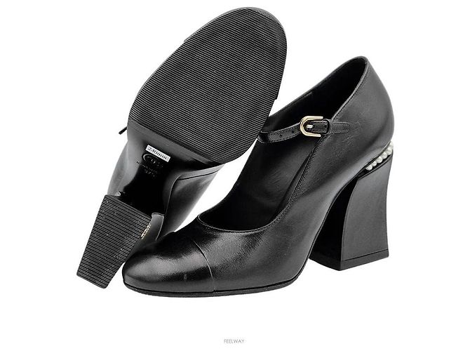 Chanel Décolleté Mary Jane Nero - vista 2