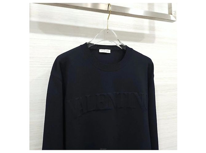 Valentino Strickware in Schwarz mit geprägtem Logo - Ansicht 3