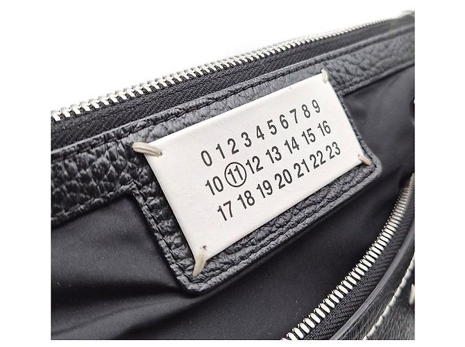 Maison Martin Margiela Sac à bandoulière Maison Margiela 5AC noir en cuir - vue 8