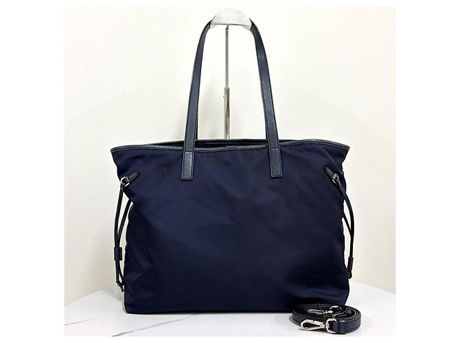 Prada Borsa Shopper in Nylon con Logo Triangolare Borsa a Tracolla Navy Blu - vista 4