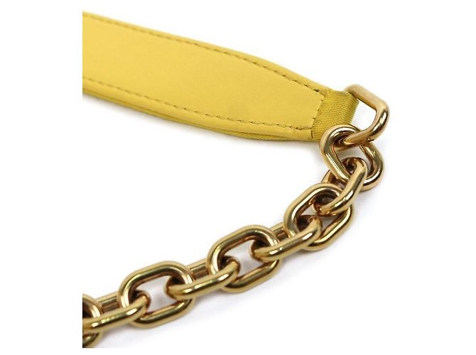 Prada Borsa a tracolla con catena in nylon giallo - vista 10