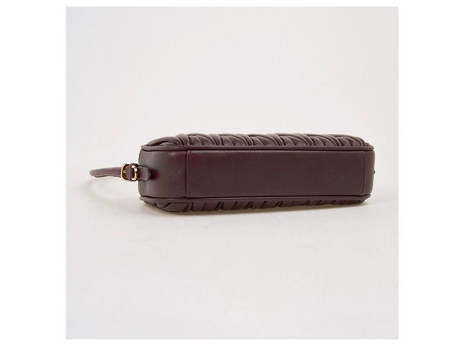 Miu Miu Borsa a spalla Matelassé Pouch Nero - vista 5