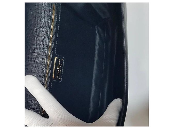 Salvatore Ferragamo Saffiano Vara Change Large Nero - vista 9