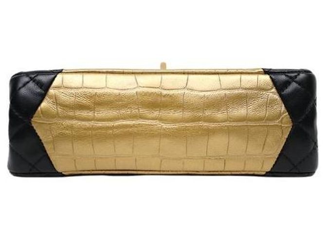 Chanel Bolsa de Ombro com Corrente e Aba em Dois Tons Black Gold Multicor - vista 4