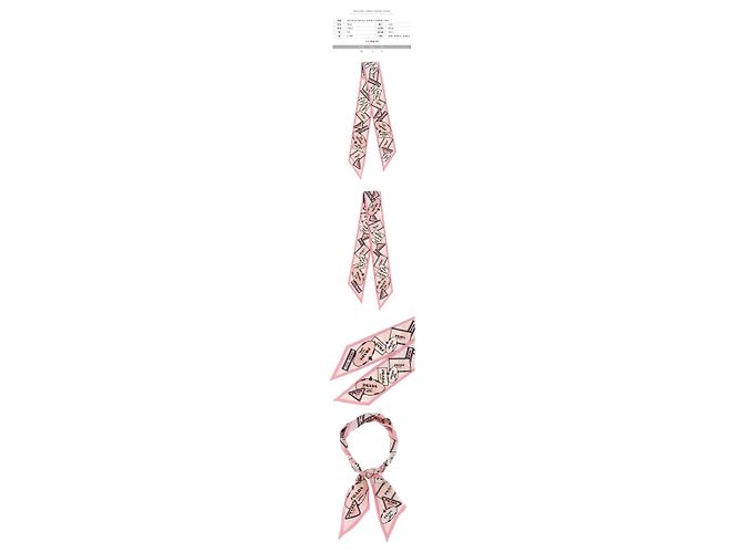 Prada Skinny Scarf in Twill di Seta Rosa - vista 2