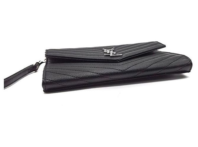Saint Laurent Clutch con patta Monogram Cassandra Nero - vista 5
