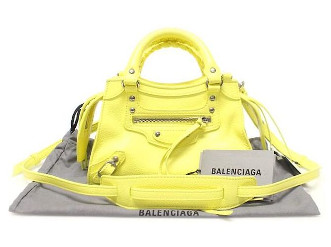 Balenciaga Neo Classic Top Handle Mini City in vitello giallo - vista 5