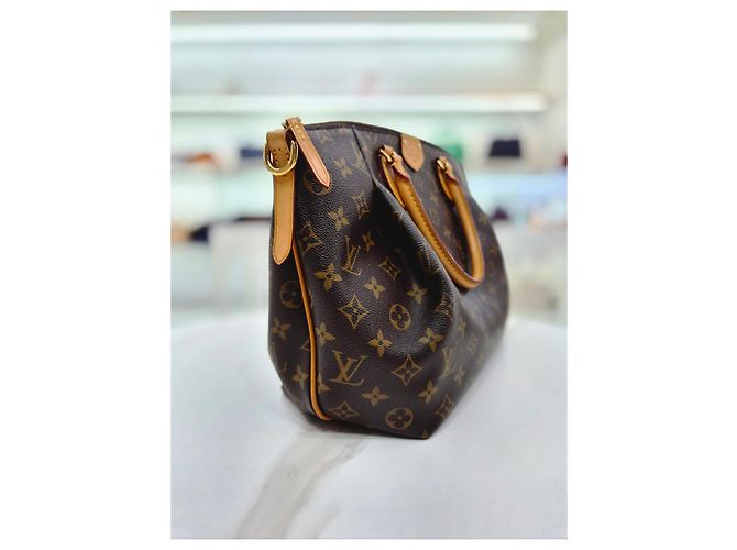 Louis Vuitton Borsa Tote e a Tracolla Monogram Tuileries MM Marrone - vista 5