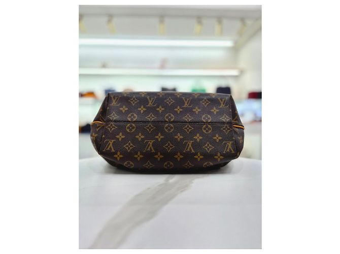 Louis Vuitton Borsa Tote e a Tracolla Monogram Tuileries MM Marrone - vista 7