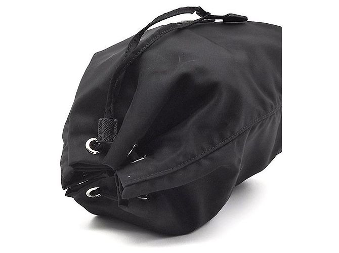 Borsa a secchiello Prada Pocono Nera in Nylon Nero - vista 4