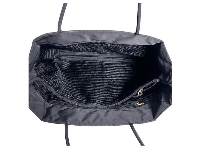 Borsa Tote Prada in nylon nero - vista 12